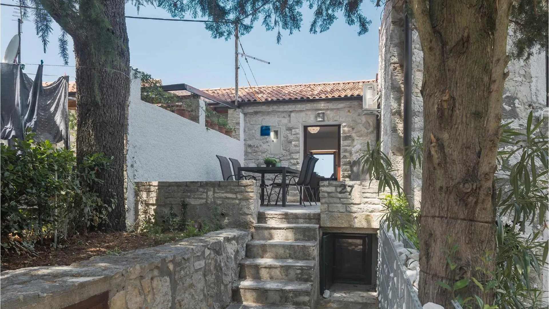 Holiday home Cozy Home In Vrsar With Kitchen Croatia